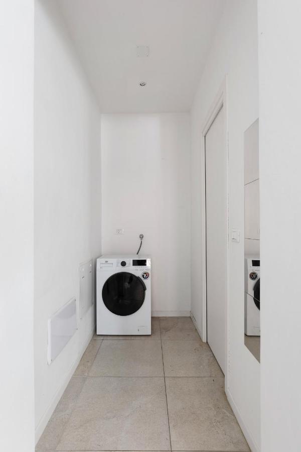 Modern Studio In Borgo Panigale By Wonderful Italy โบโลญญา ภายนอก รูปภาพ